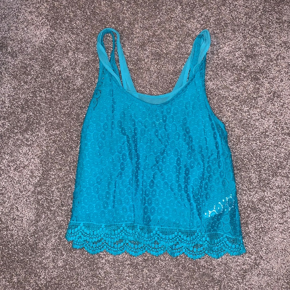 Guess double layer tank size M